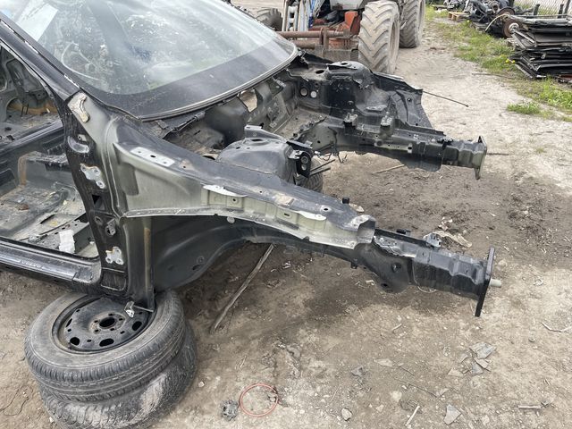 фото №1, Volvo v60 s60 четверть правая передняя лонжерон 717