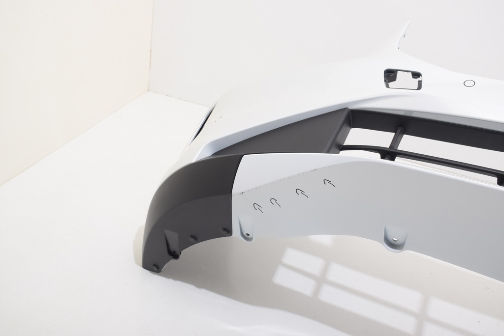 фото №13, Bmw 5 g60 g61 бампер перед basic usa 6 pdc mineral weiss a96