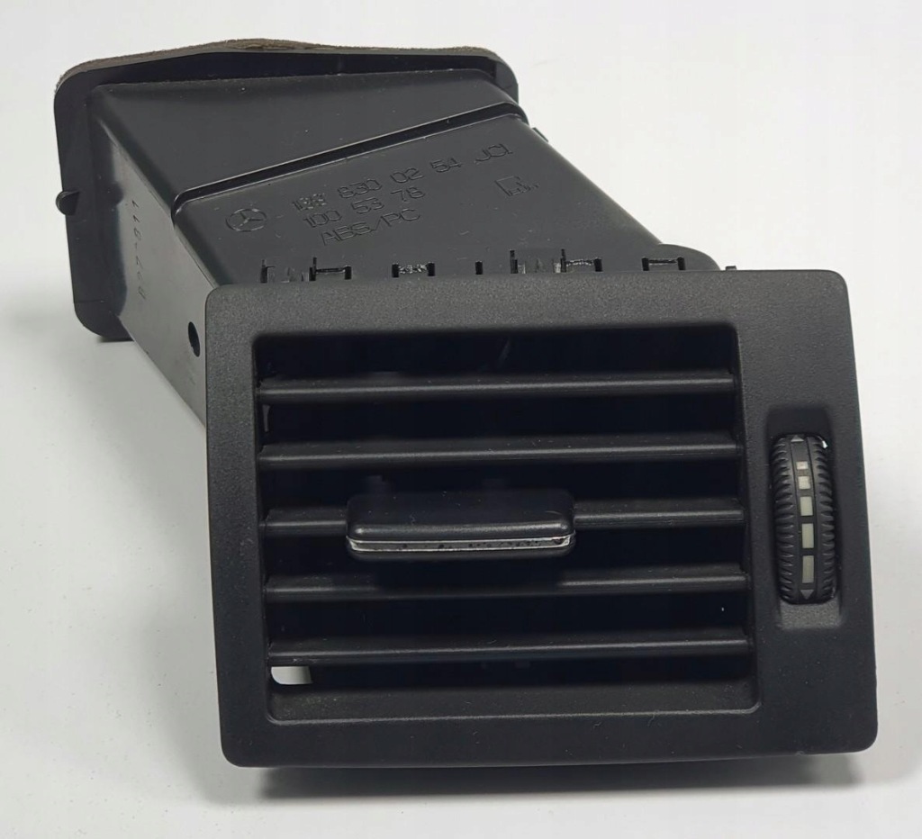 фото №1, Mercedes w169 w245 права решітка впуск повітря