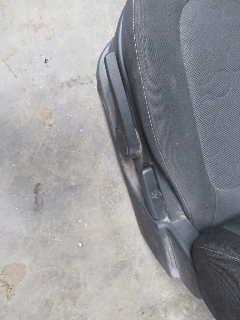 фото №8, Hyundai i20 2008-2012 сидіння заднє сидіння комплект europa ładne