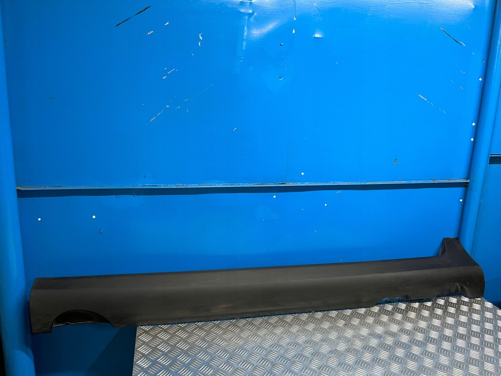 фото №1, Volvo xc60 i левая молдинг порог накладка 31294848