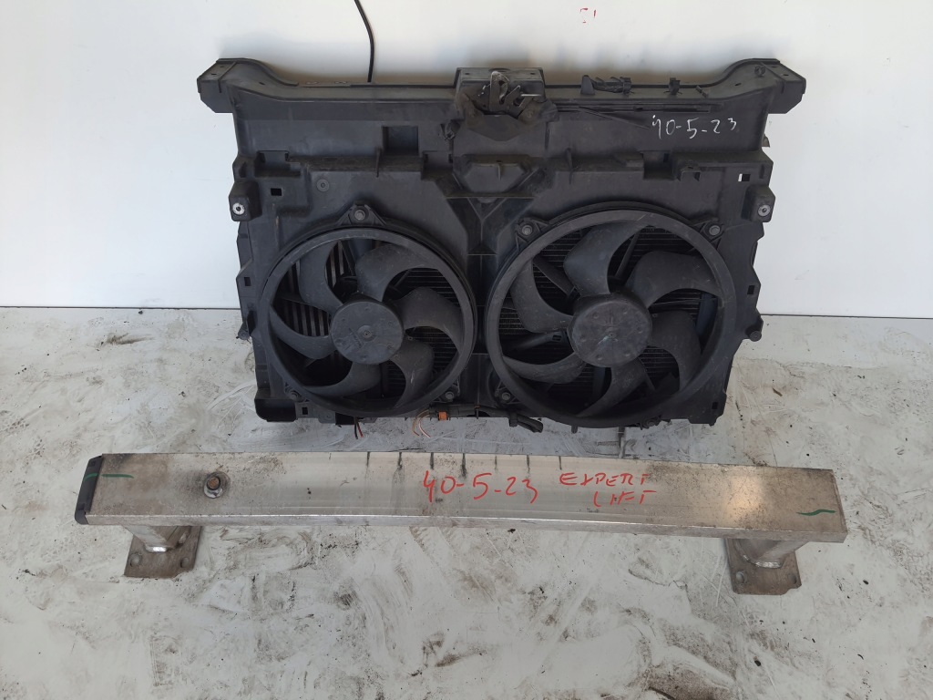 фото №1, Peugeot expoert lift 12- pas передний hdi