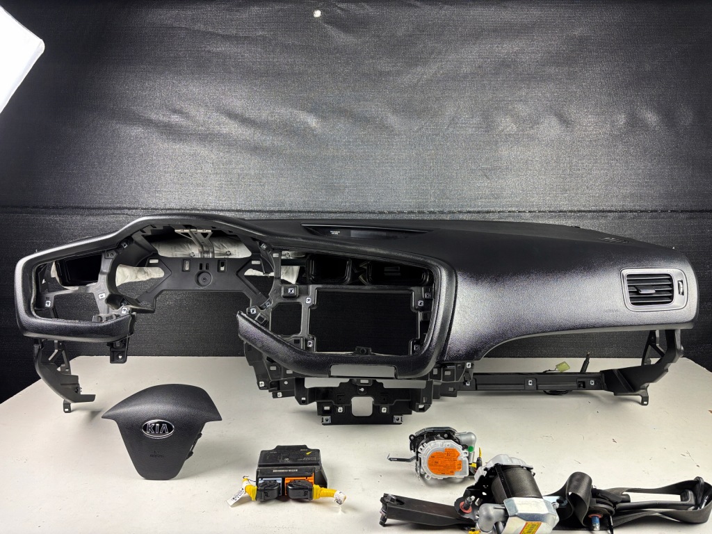 Купить Панель  air bag ремни kia proceed ii рестайлинг  15-18