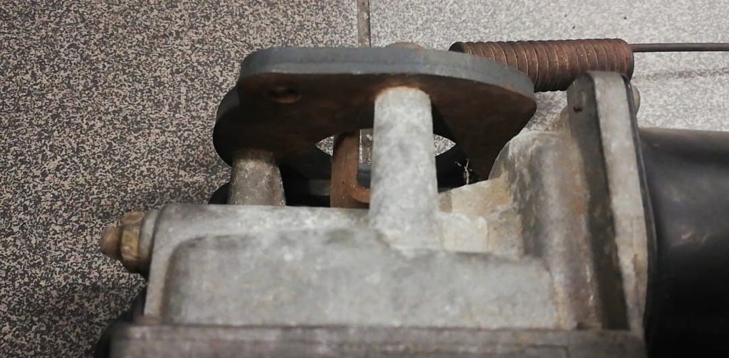 фото №6, Mercedes atego 1218 gaszak двигателя 861100-9160