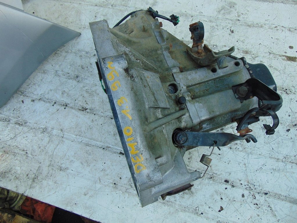 фото №8, Mazda demio 1.3 99r рейка рульова