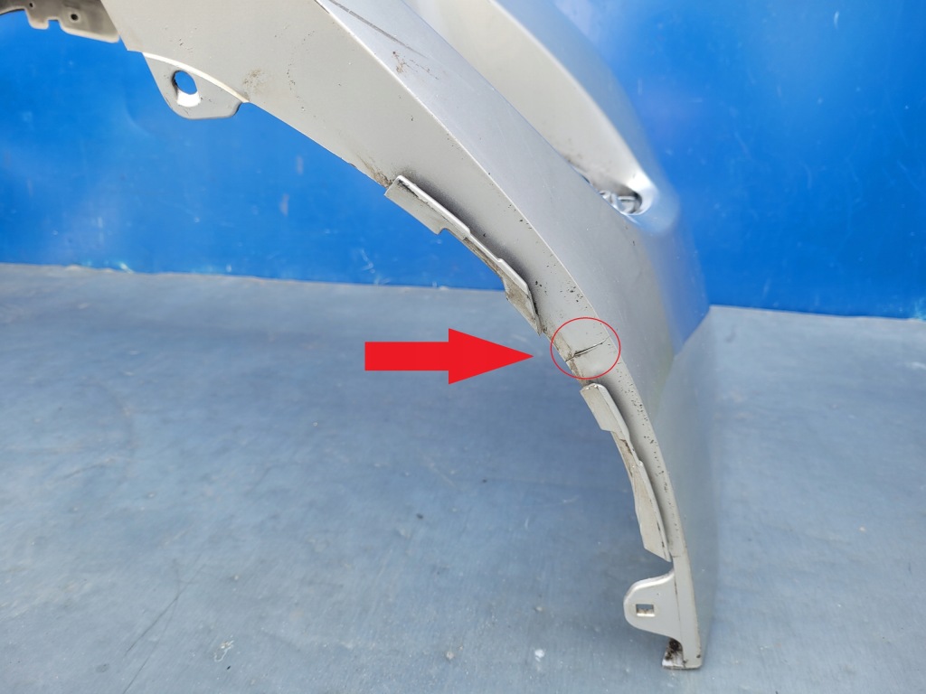 Toyota verso рестайлінг  2013-2018 13-18 бампер передній 52119-0f120 без  датчиків Ціна