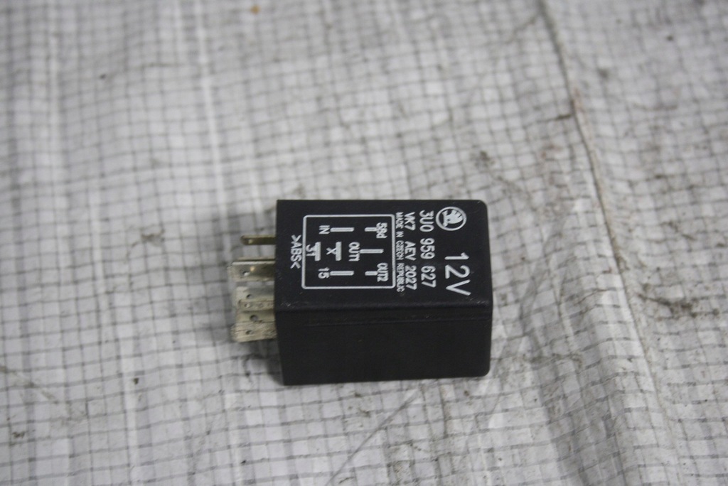 фото №7, Skoda superb i 1 2.5 tdi реле 445 3u0959627