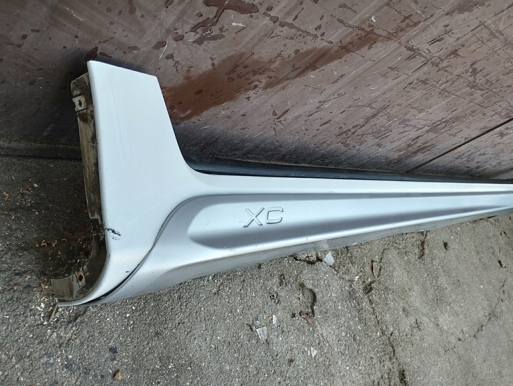 фото №2, Поріг молдинг права volvo xc60 r-design 2008-2013