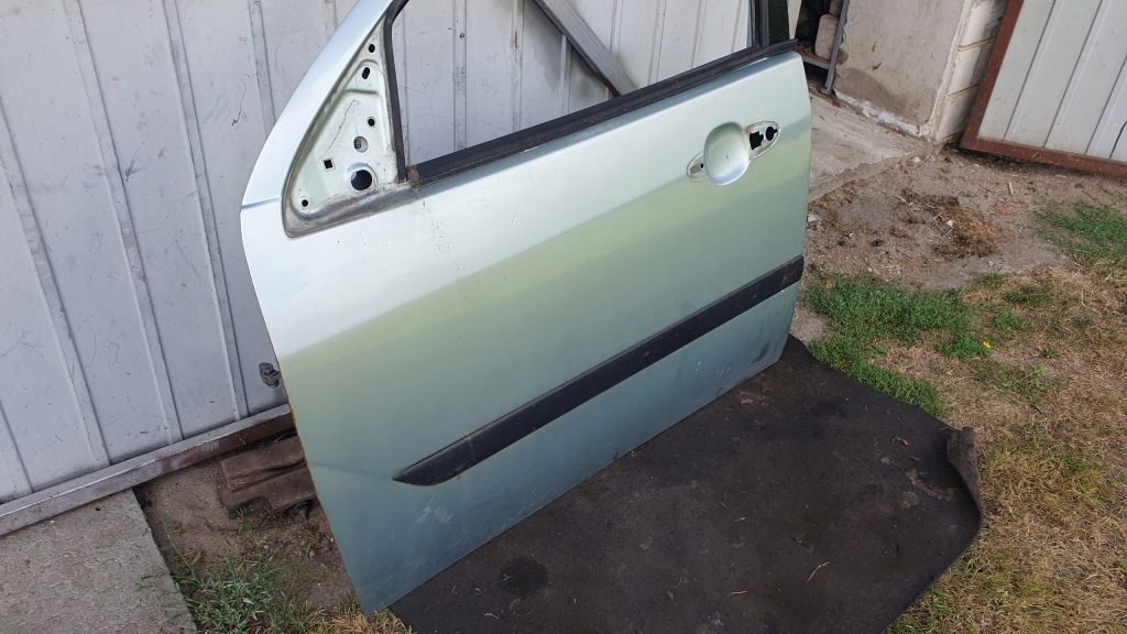 фото №2, Ford focus mk1 - двері лівий перед - u2