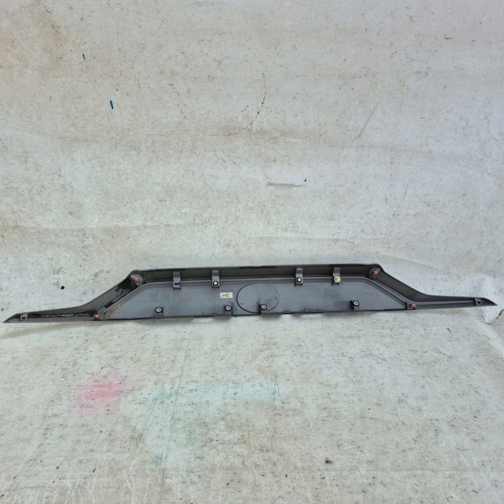 фото №6, Toyota rav4 v накладка крышки багажника задняя 76801-42240