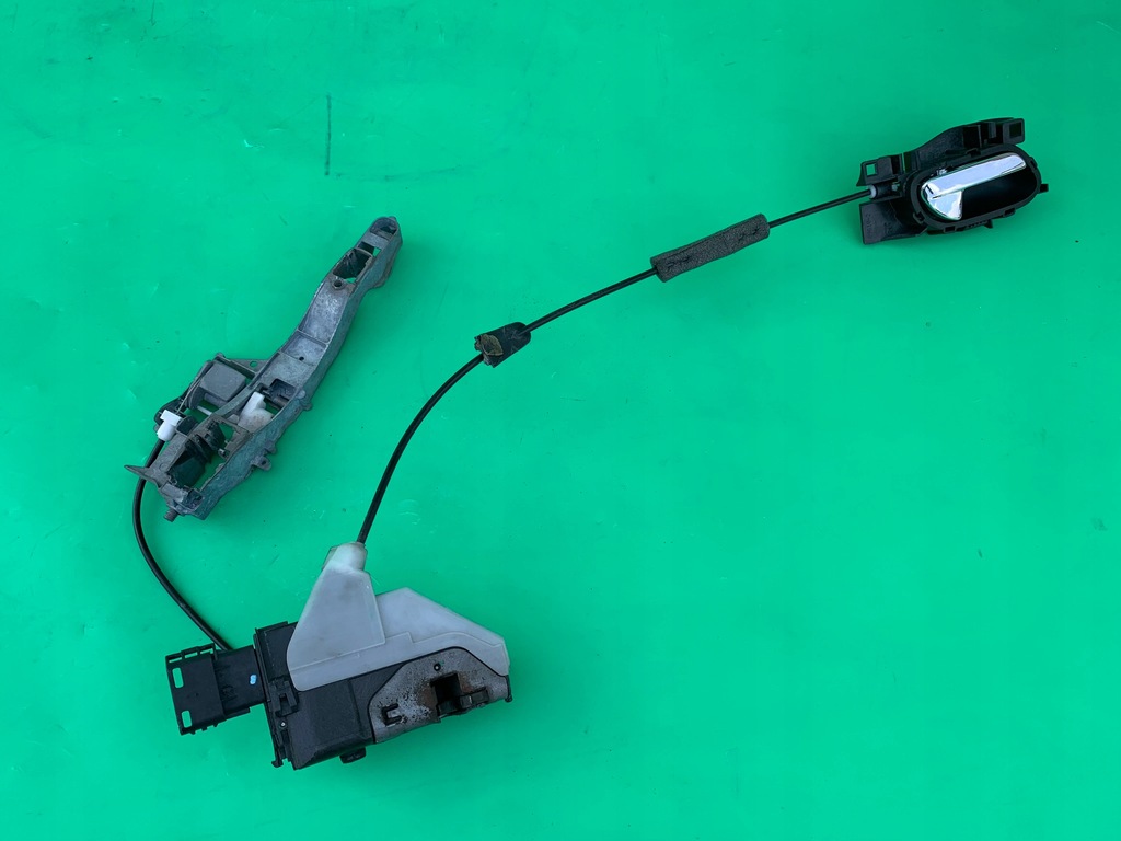 фото №7, Замок дверь правый передний peugeot 308 i t7 07- eu