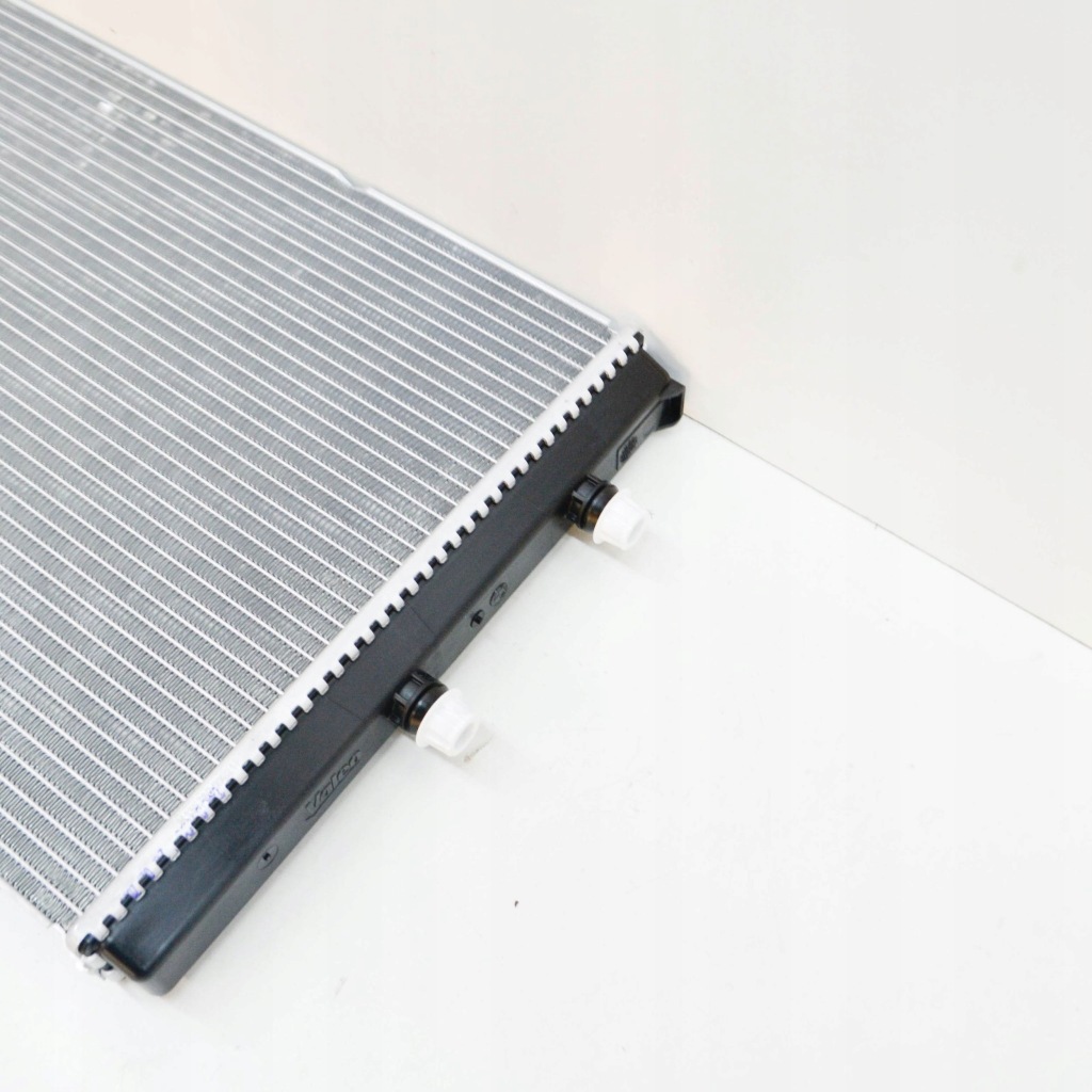 фото №6, Bmw 3 f30 f35 f31 2012 конденсатор / радиатор кондиционера