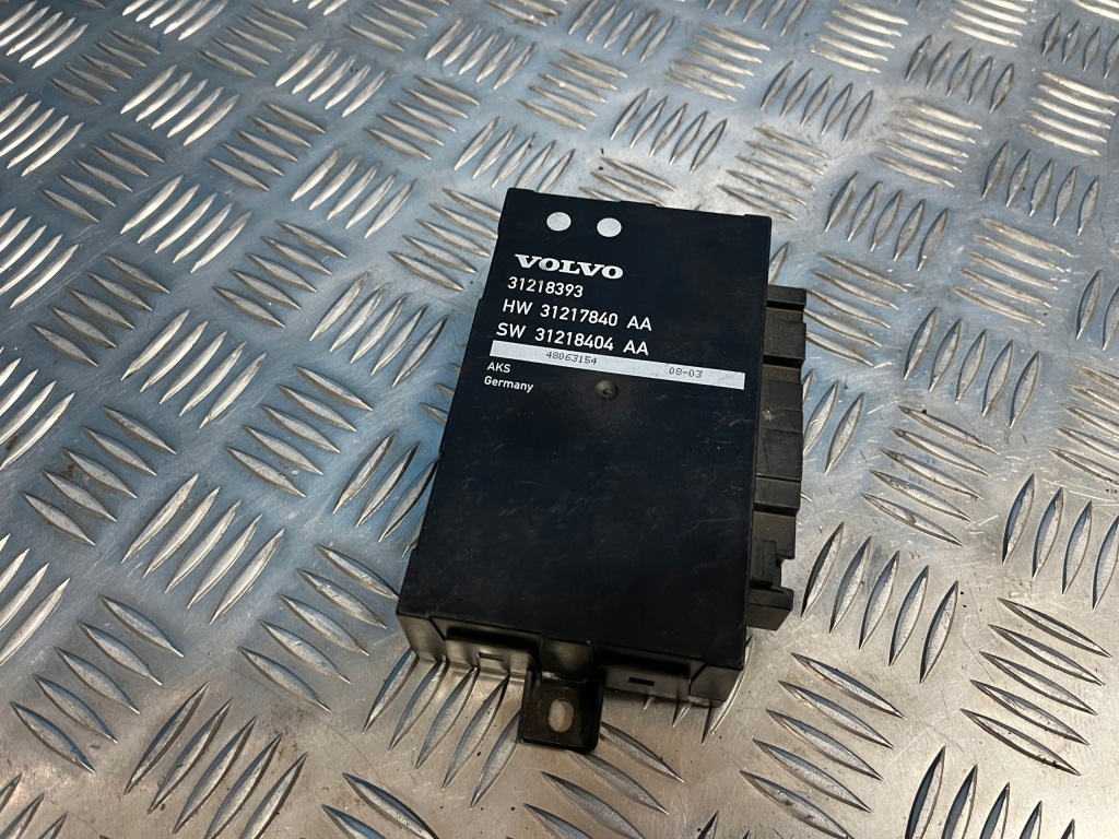 фото №1, Volovo xc70 модуль крышки багажника 31218393