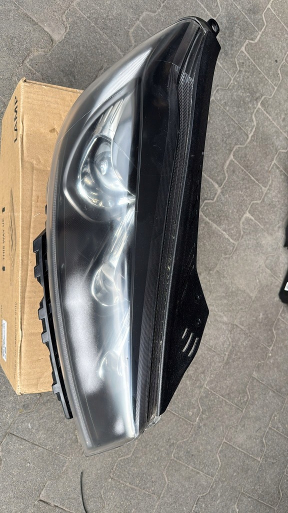 фото №1, Kia sorento 2018- lift лампа правая перед 92102-c5620