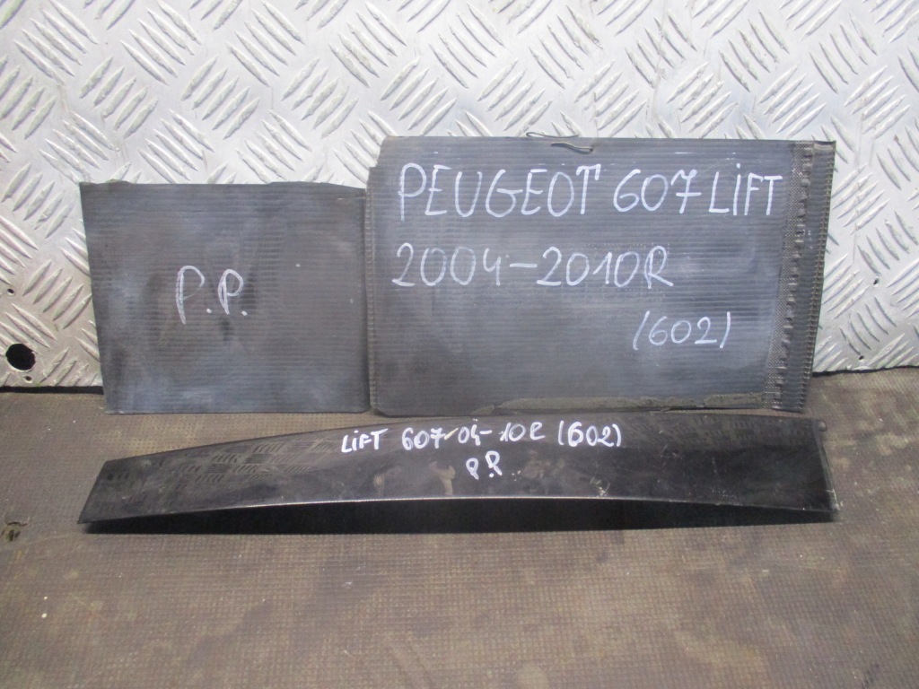 фото №1, Молдинг вертикальная дверь правый перед peugeot 607 04-10r