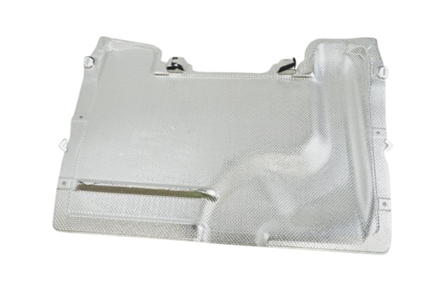 Купить Накладка пол середина тепловая audi a6 a7 c8 aso оригинал