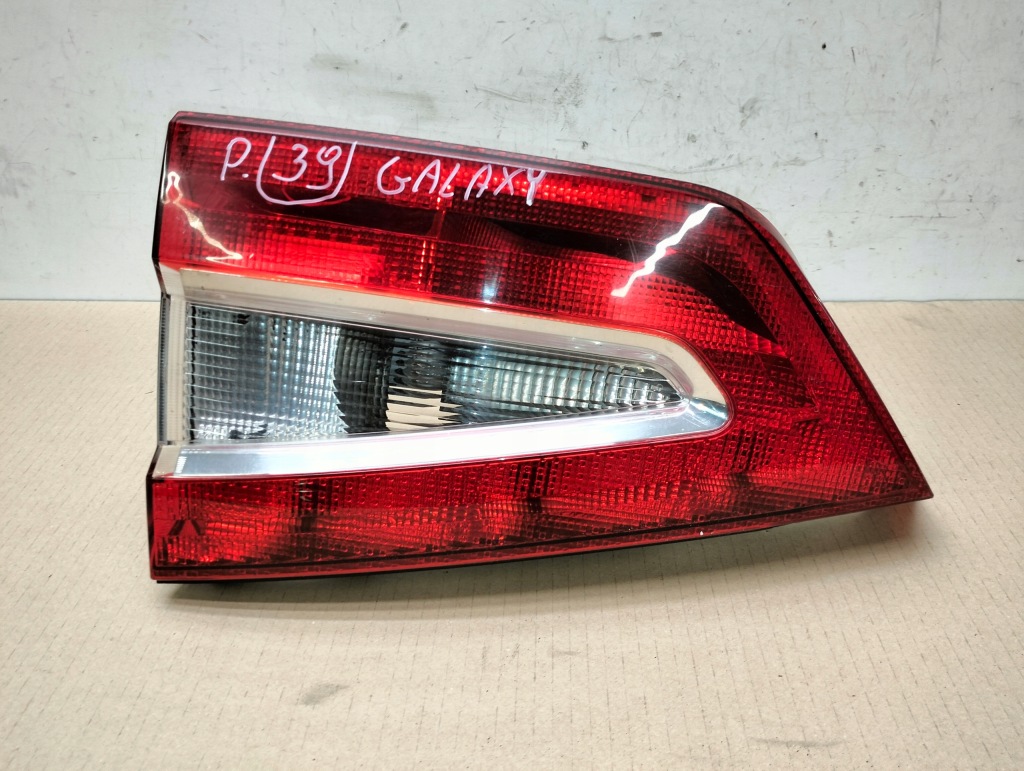 фото №1, Лампа w крышка правая задняя ford galaxy mk3 lata 06-10