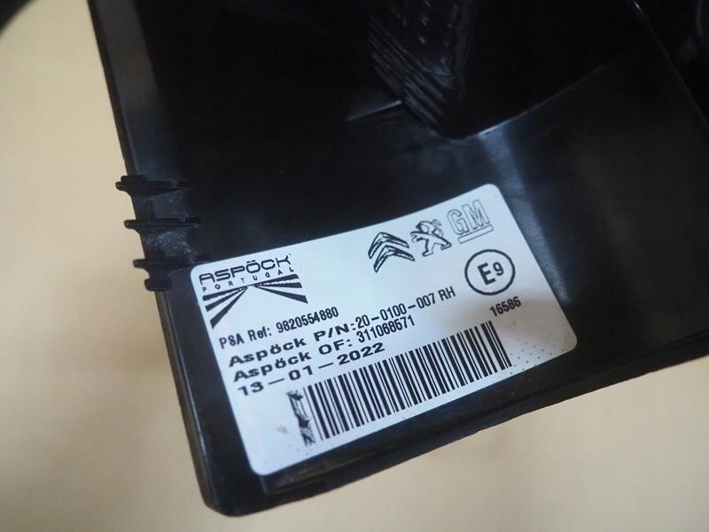 фото №7, Лампа правий задня citroen berlingo iv peugeot partner iv proace city combo e