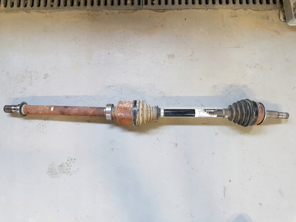 фото №1, Привідний вал права автоматична коробка передач 391002670r nissan qashqai j11 1.3 dig-t renault