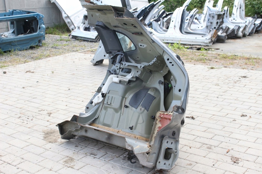 фото №6, Крыло правый задняя volvo v40 ii