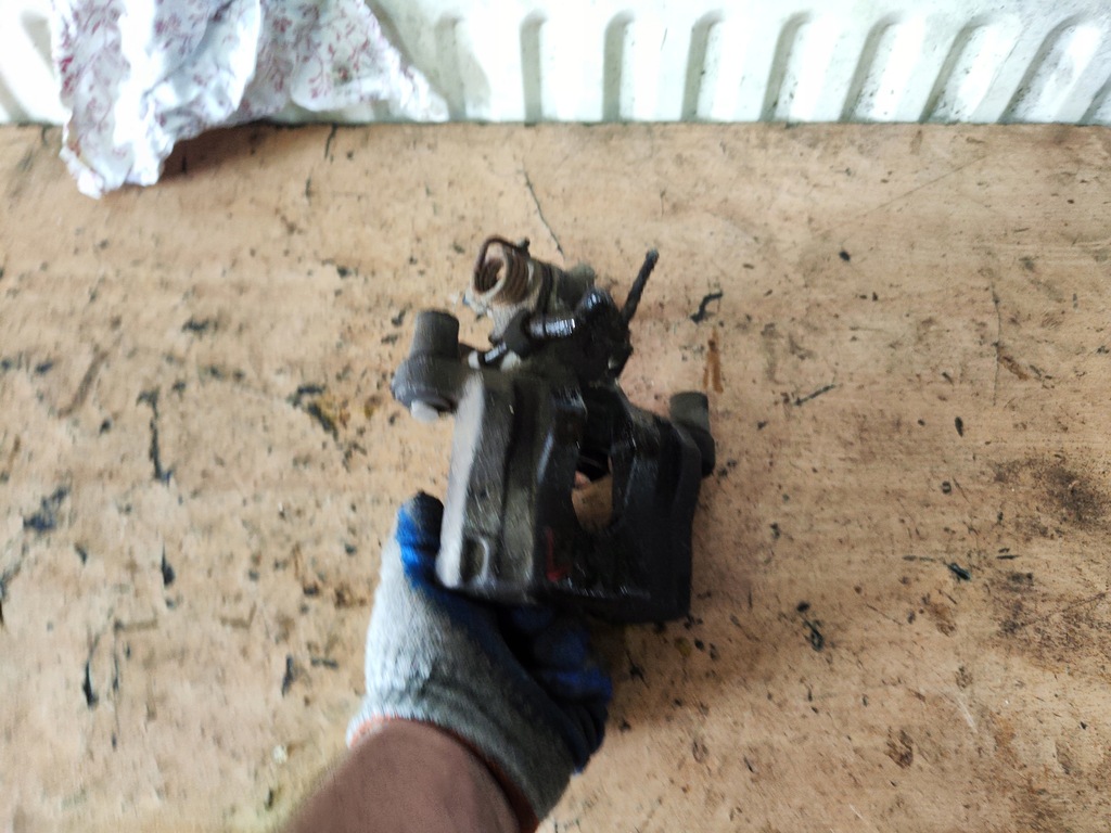 фото №1, Renault espace iv 2.2 dci супорт гальмівний лівий задня задній