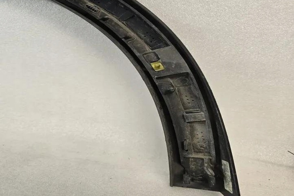 фото №9, Накладка заднього крила volvo xc90 i 31378164 2.0l дизель 147kw 2018