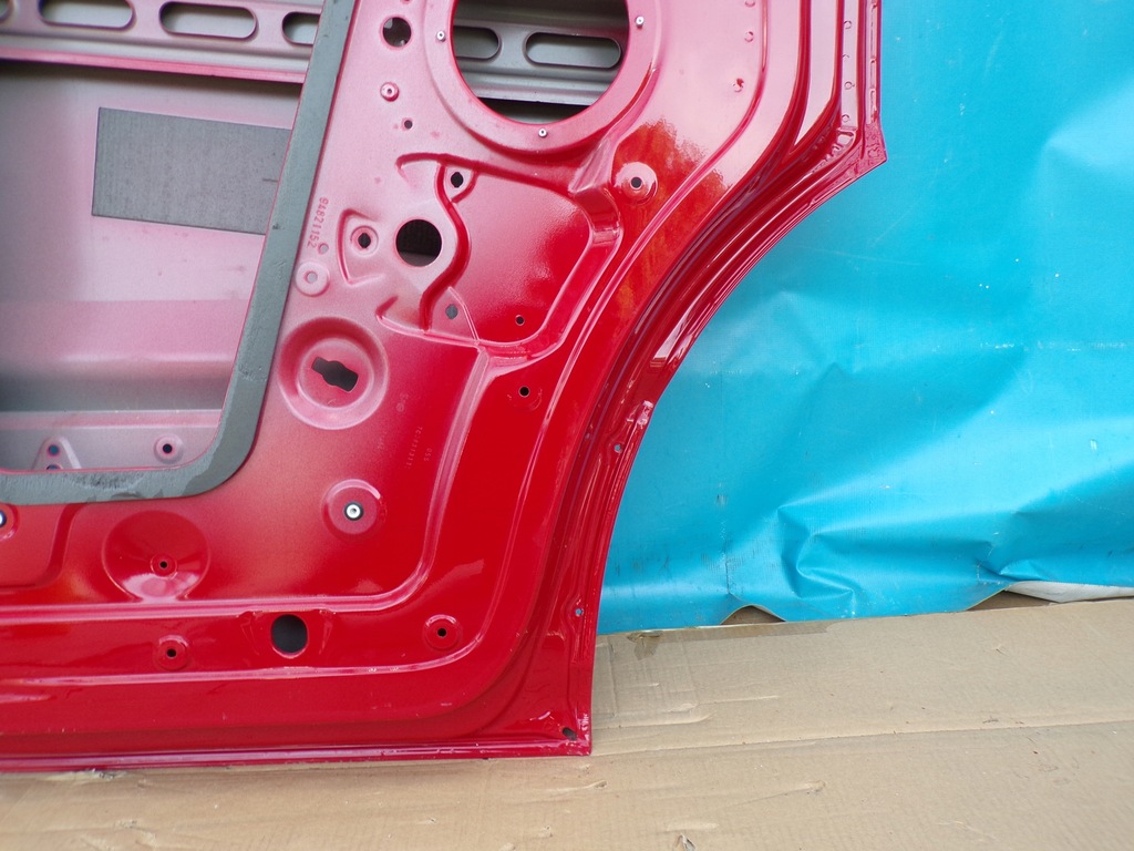 фото №15, Vw crafter 2017- дверь передние левая красные