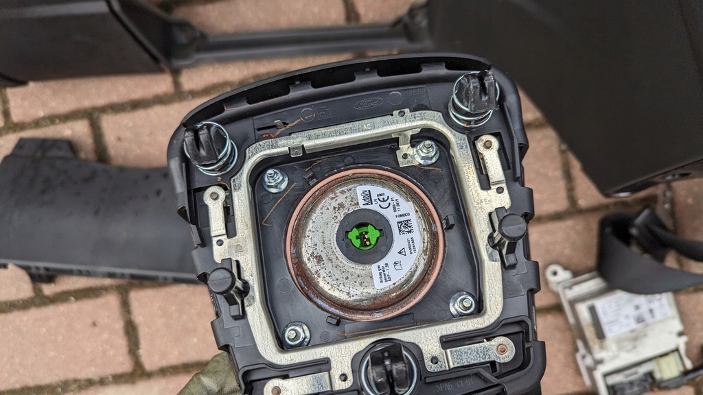 фото №4, Панель приладів rodzdzielcza панель приладів ford mondeo mk4