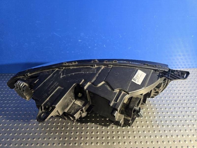 Volvo xc90 2 рестайлінг  19- full led 31420261 фара передня перед ліва в Україні