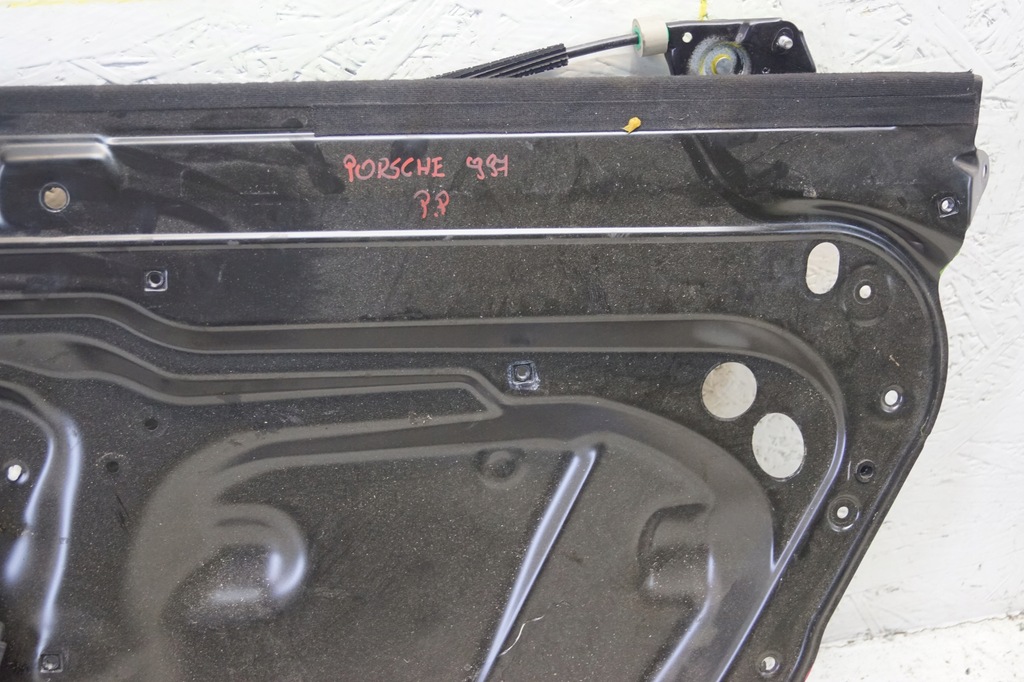 фото №6, Подъемник стекло правый перед porsche 911 997