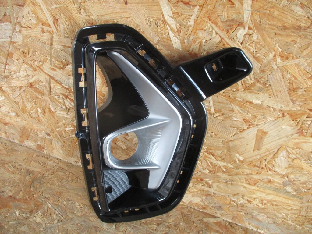 фото №1, Решётка бампера левая передняя kia stonic lift 21-