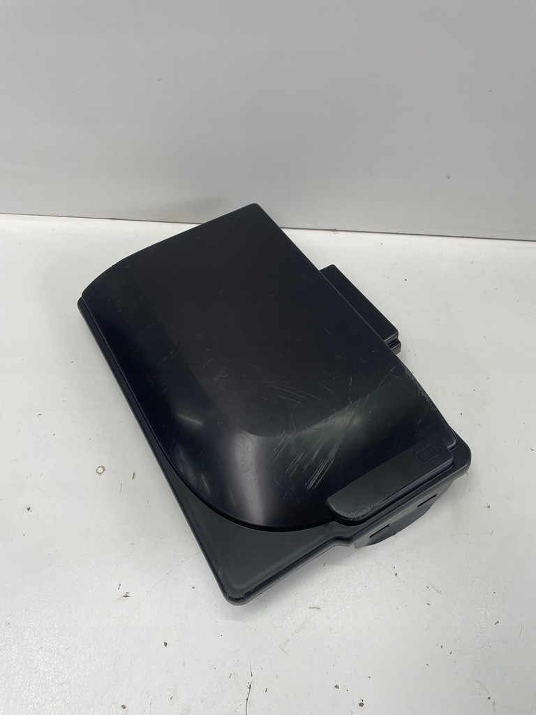 фото №1, Корпус аккумулятор renault twingo ii 8200654693