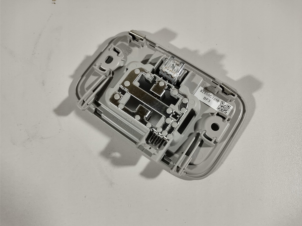 фото №5, Kia stonic 17- лампа потолочный