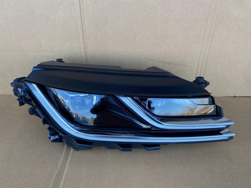 фото №1, Vw arteon full led лампа перед права