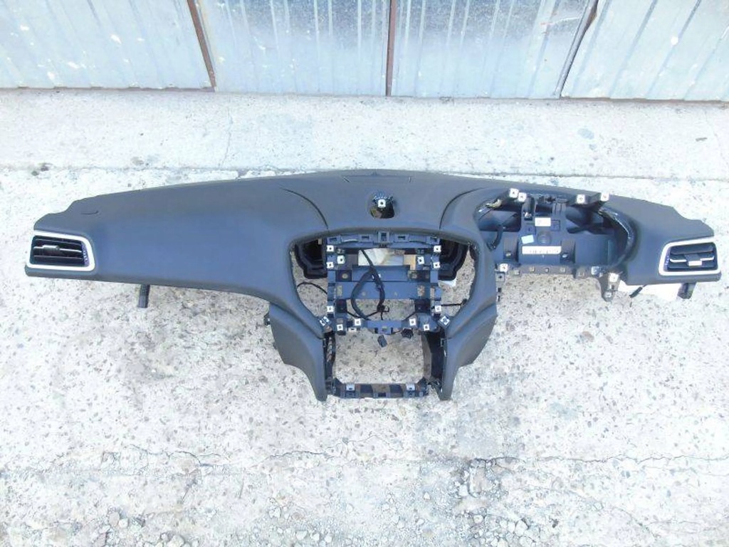 фото №1, Maserati ghibli панель приладів приладова панель приладів панель приладів