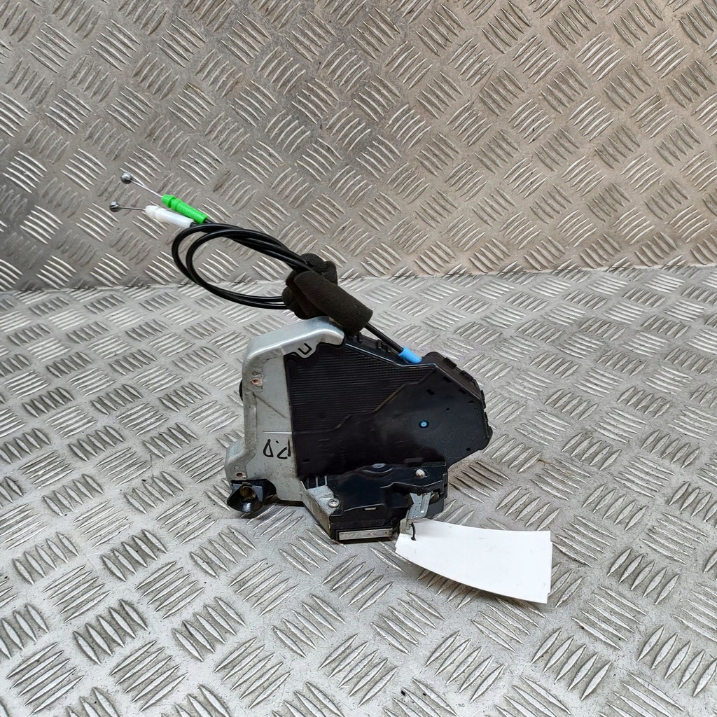 фото №1, Lexus rx 330 - 350 - 400h 2013 правая сторона замок дверь передних