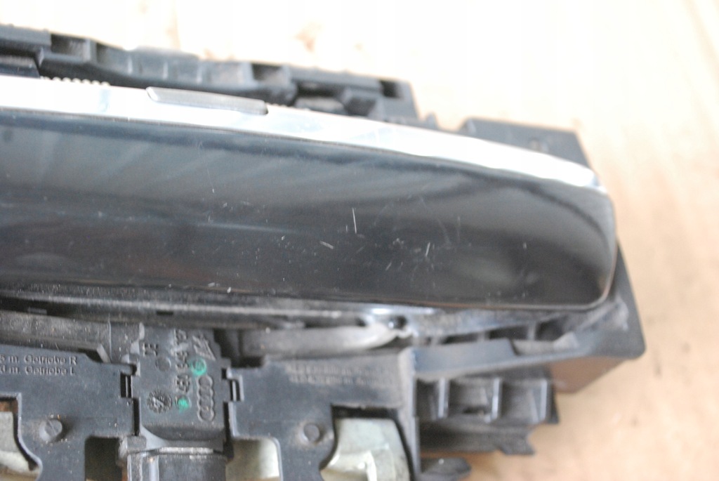 фото №6, Ручка лівий перед audi a8 d3 kessy czarna