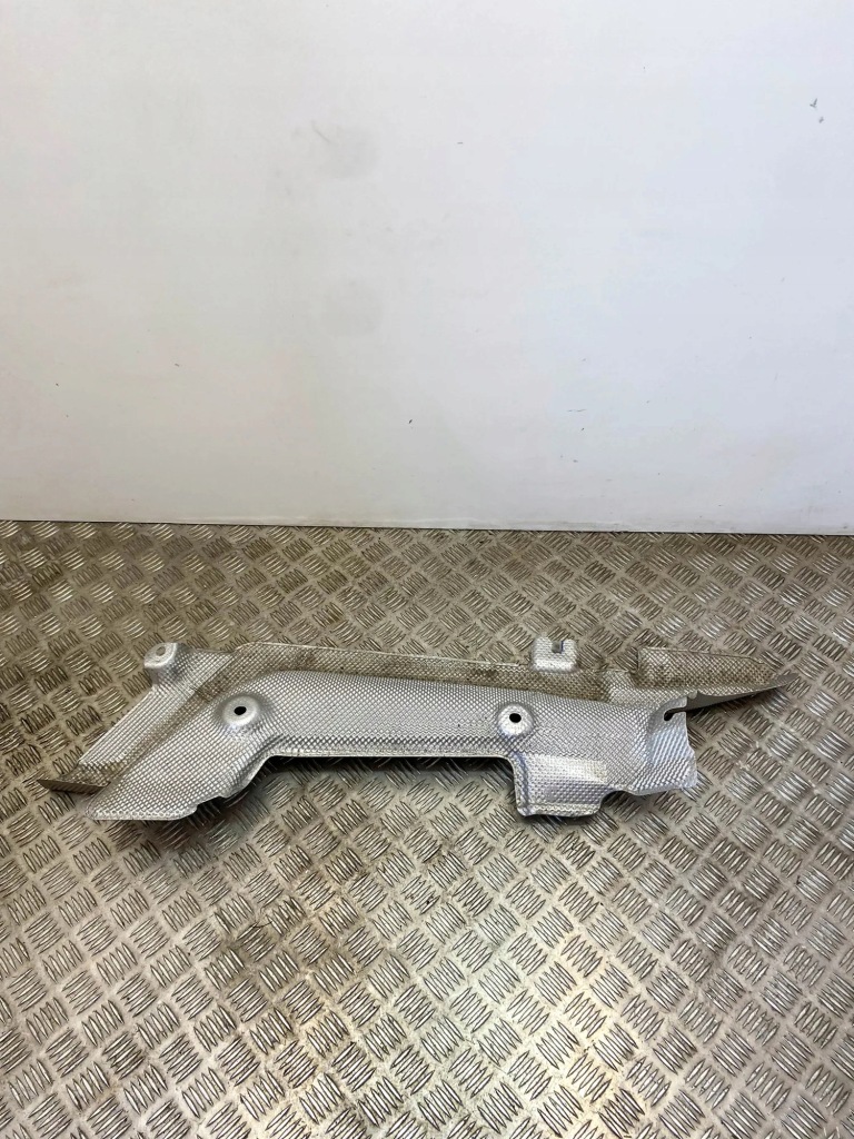 Купить Защита тепловая mercedes-benz sl r231 2316800422 30642004 4.7l 324kw