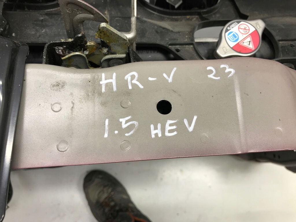 фото №11, Honda hr-v iii 1.5 ehev pas перед передний радиатор усилитель балка