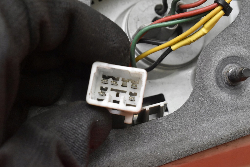 фото №8, Лампа левая задняя задняя 009735-01 kia ceed 1 i 3d hb 07-10