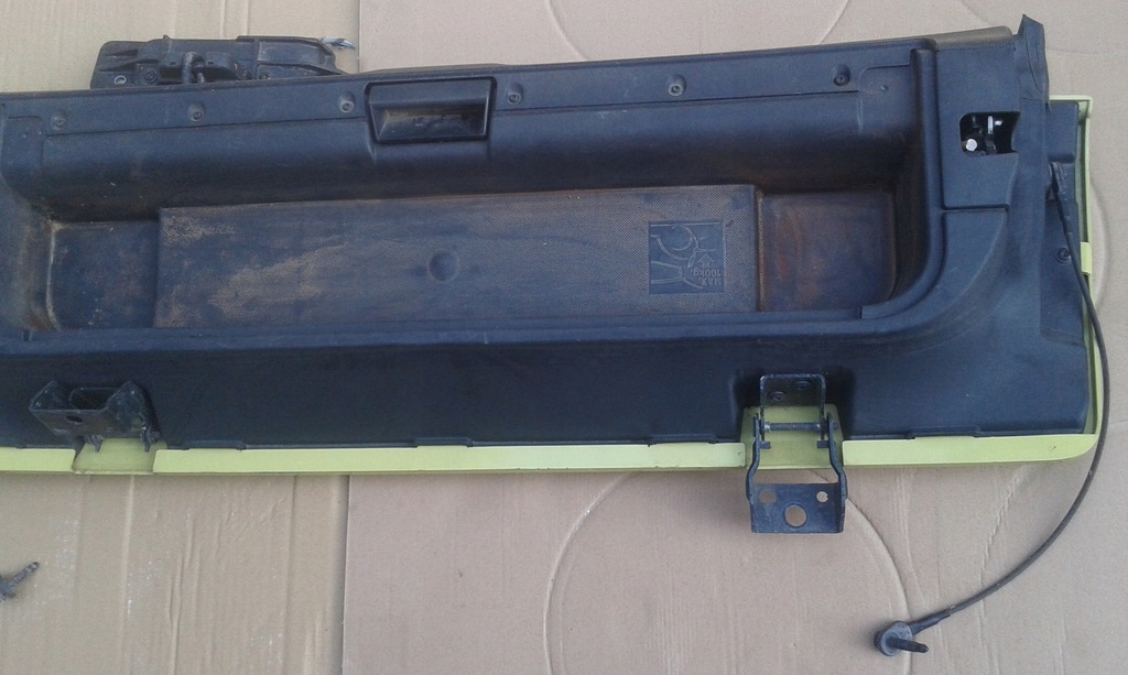 фото №10, Крышка багажника задняя задняя борт нижняя замок citroen c2 03-09