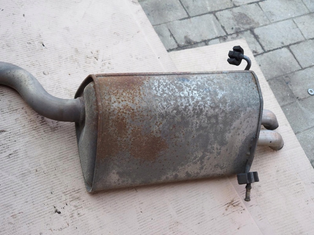 Гаситель конечный труба mercedes w203 2.2 cdi седан Недорого