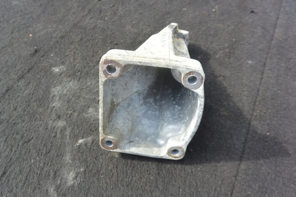 фото №6, Кронштейн кронштейн двигателя mercedes c-klasa w204