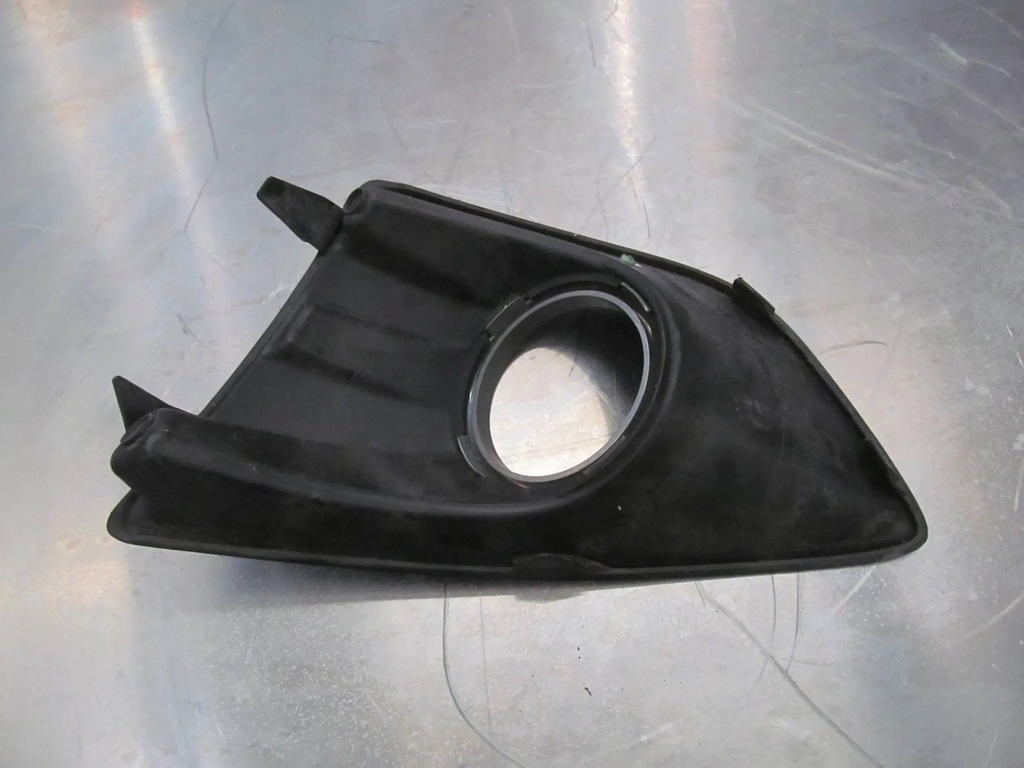 фото №10, Ford c-max 10-14 решётка радиатора решётка нижняя правая бампера перед передний c404