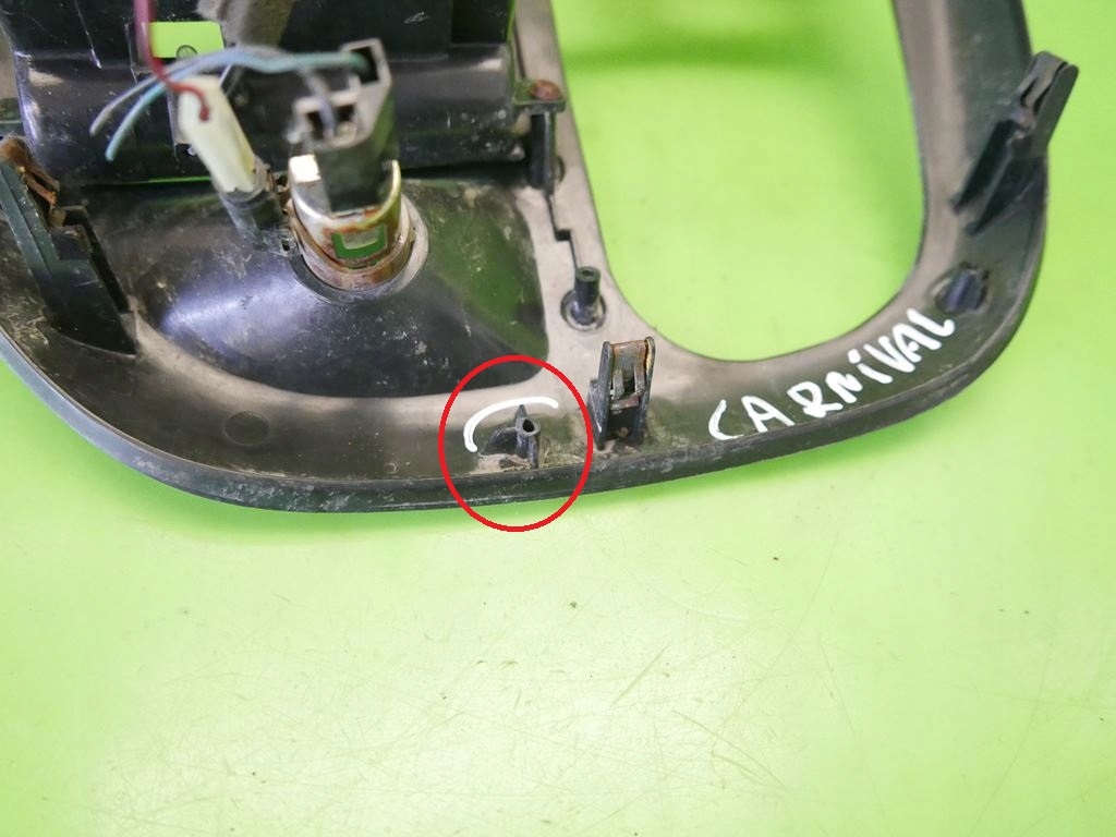 фото №9, Рамка консоль панелі радіо середина kia carnival i