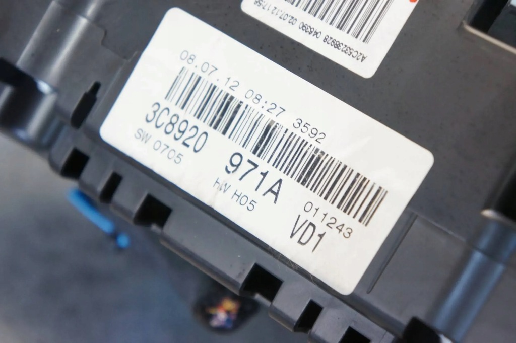 фото №7, Счетчик приборы vw passat cc lift 3c8920971a 2.0 tdi