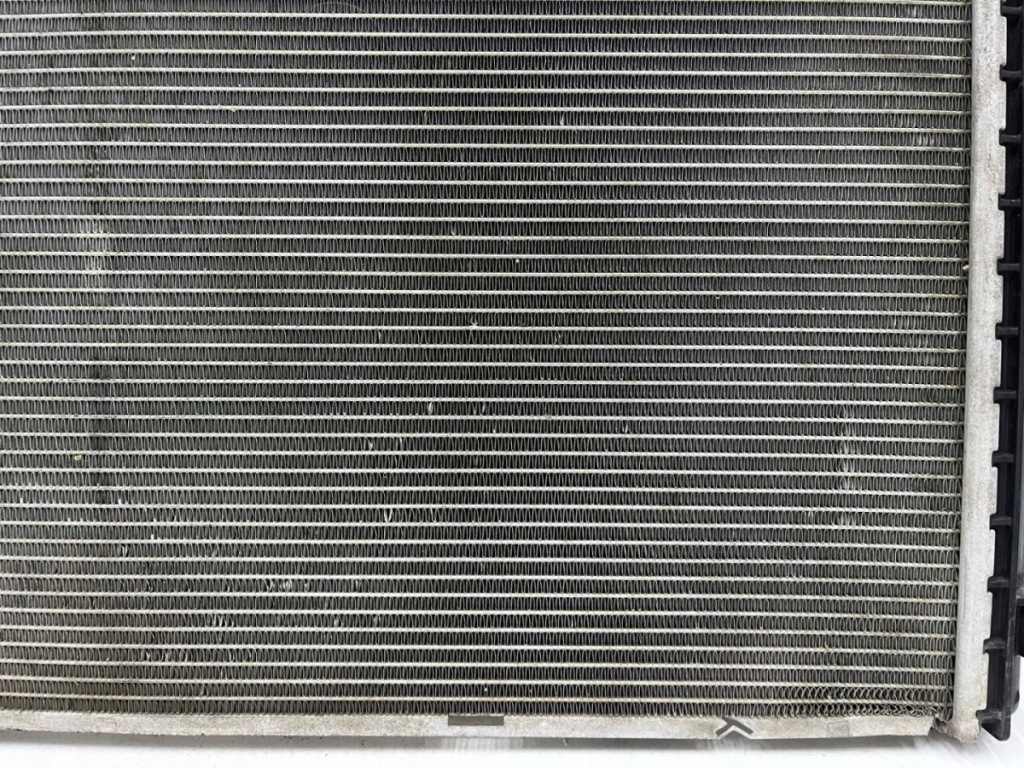 Радиатор воды tesla model y 20r.- оригинальная герметичная 1494175-00-a Оригинал