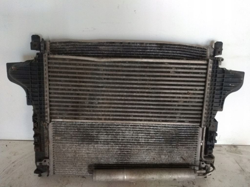 фото №1, Mercedes-benz оригінальний номер a2515000804 радіатор wody