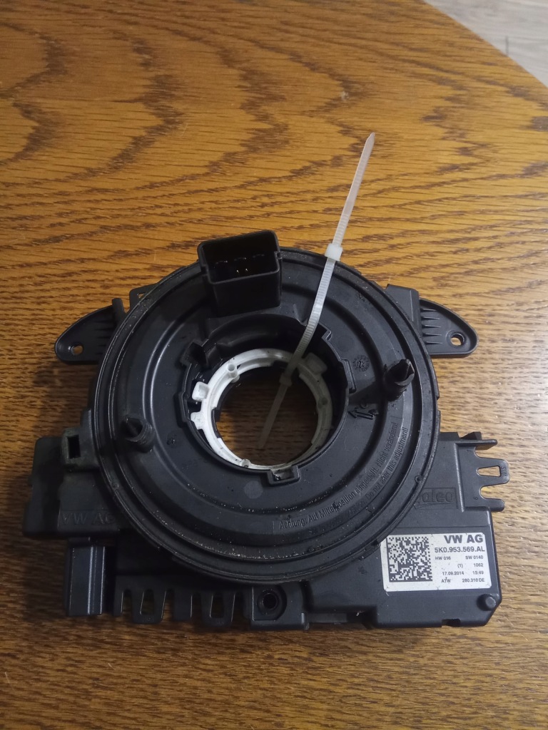 Купити Стрічка шлейф перемикачі черв'як air bag 5k0953569al