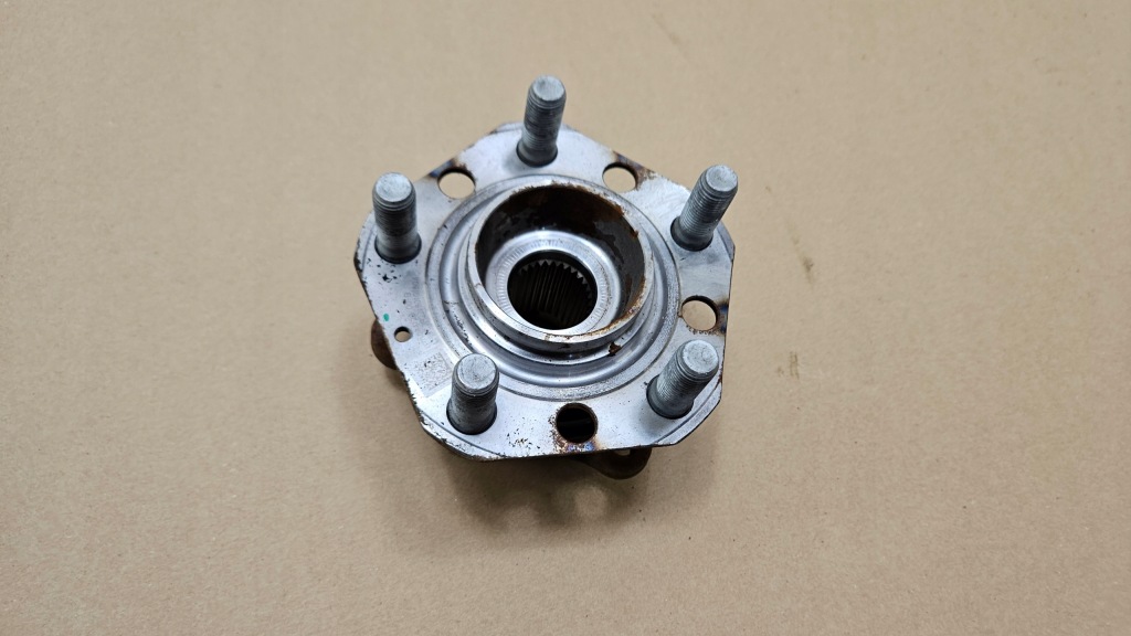 Ступиця підшипник задній tesla model 3 y 1044128-00-b в Україні